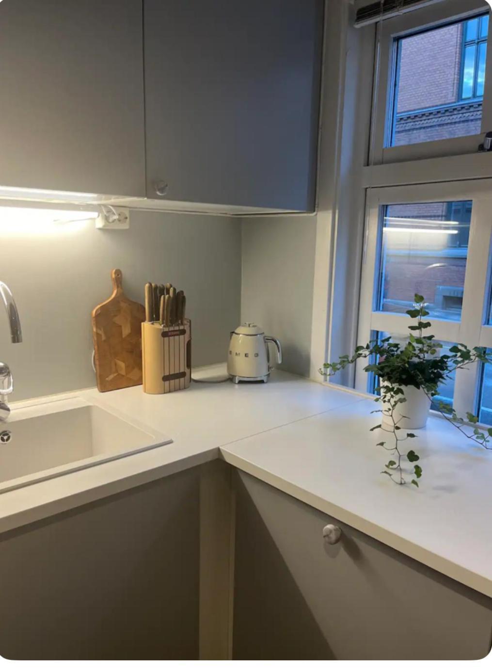 Unik Og Koselig Leilighet Midt I Sentrum Av Trondheim Luaran gambar